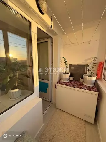 3-комнатная квартира, этаж 4 из 5, 56 м²