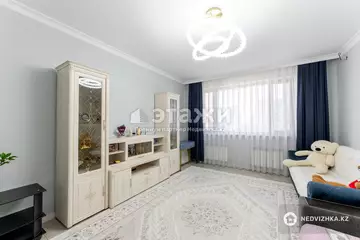 3-комнатная квартира, этаж 5 из 9, 118 м²