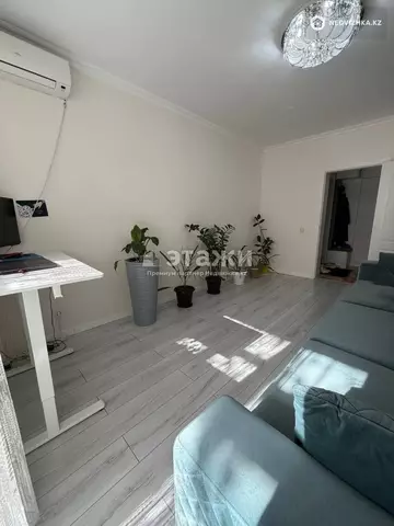3-комнатная квартира, этаж 1 из 5, 58 м²