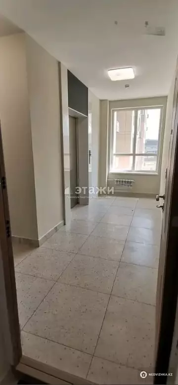 3-комнатная квартира, этаж 4 из 9, 100 м²