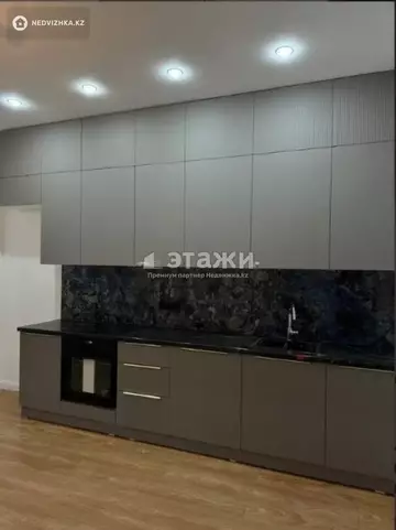3-комнатная квартира, этаж 12 из 21, 68 м²