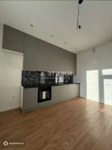 3-комнатная квартира, этаж 12 из 21, 68 м²