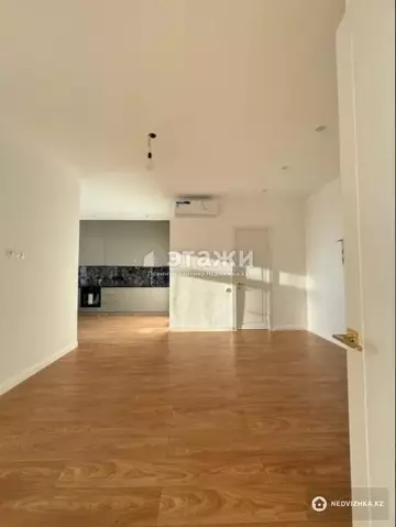 3-комнатная квартира, этаж 12 из 21, 68 м²