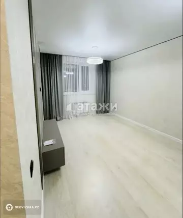 2-комнатная квартира, этаж 3 из 9, 39 м²