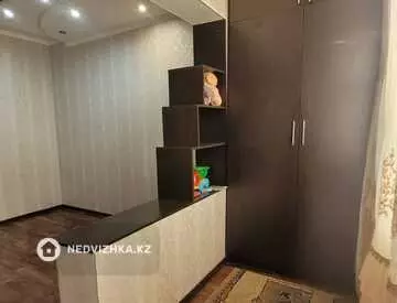 4-комнатная квартира, этаж 2 из 5, 78 м²