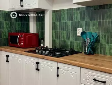 1-комнатная квартира, этаж 9 из 10, 45 м², на длительный срок