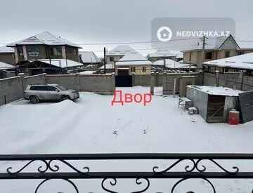 4-комнатный дом, 8 соток, 229 м²