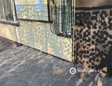 3-комнатная часть дома, 1 соток, 57 м²