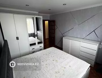3-комнатная квартира, этаж 5 из 5, 66 м²
