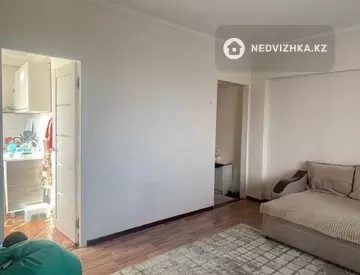 2-комнатная квартира, этаж 4 из 4, 45 м²