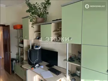 3-комнатная квартира, этаж 8 из 12, 87 м²