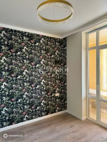 2-комнатная квартира, этаж 8 из 9, 41 м²