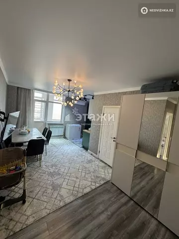 3-комнатная квартира, этаж 8 из 9, 67 м²