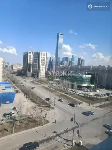 2-комнатная квартира, этаж 8 из 9, 72 м²