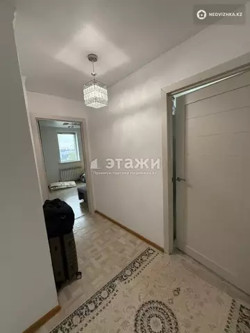 2-комнатная квартира, этаж 3 из 9, 50 м²