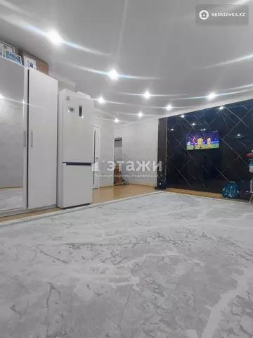 1-комнатная квартира, этаж 4 из 5, 40 м²