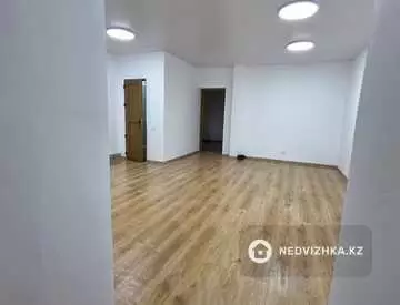 Офисное помещение, этаж 1 из 1, иное, 110 м², на длительный срок