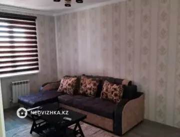 2-комнатная квартира, этаж 7 из 12, 60 м², на длительный срок