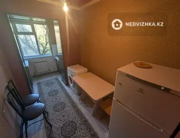 2-комнатная квартира, этаж 3 из 5, 40 м²