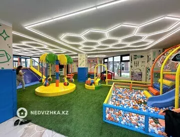 2-комнатная квартира, этаж 6 из 9, 79 м²