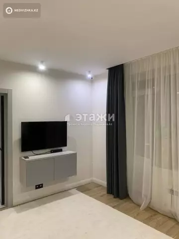 3-комнатная квартира, этаж 9 из 9, 69 м²