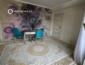 3-комнатная квартира, этаж 2 из 4, 62 м²