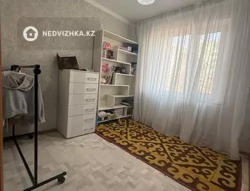 3-комнатная квартира, этаж 3 из 5, 60 м²