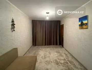 3-комнатная квартира, этаж 5 из 5, 60 м²