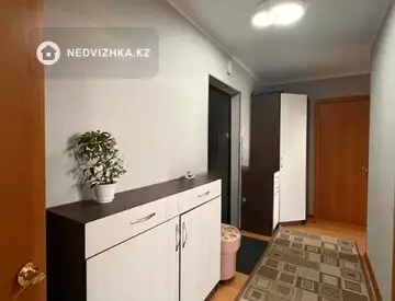 2-комнатная квартира, этаж 9 из 9, 53 м²