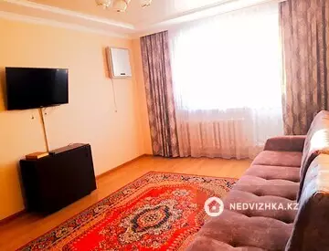 2-комнатная квартира, этаж 11 из 17, 84 м²