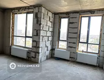 2-комнатная квартира, этаж 6 из 13, 49 м²