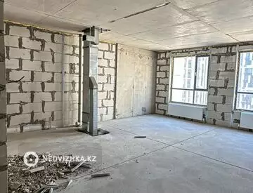 2-комнатная квартира, этаж 1 из 13, 45 м²