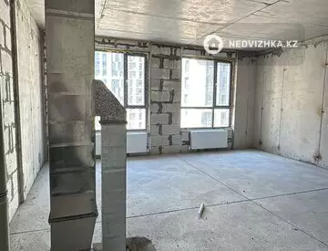 2-комнатная квартира, этаж 1 из 13, 45 м²