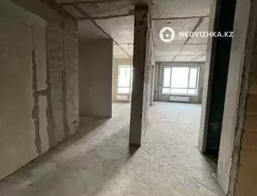 4-комнатная квартира, этаж 11 из 19, 155 м²