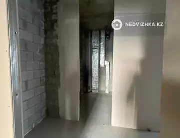 4-комнатная квартира, этаж 11 из 19, 155 м²