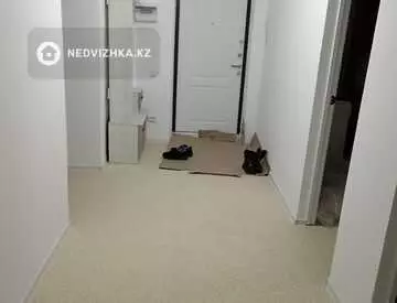 3-комнатная квартира, этаж 3 из 5, 78 м², на длительный срок