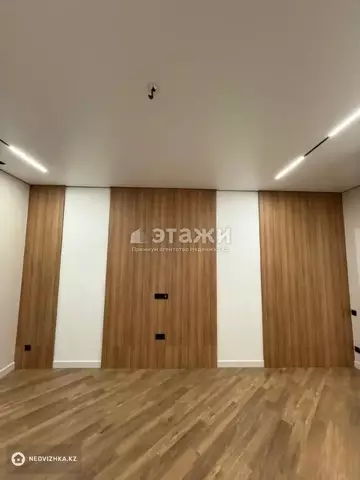 7-комнатный дом, 7.1 соток, 341 м²