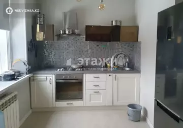 4-комнатная квартира, этаж 3 из 5, 110 м²