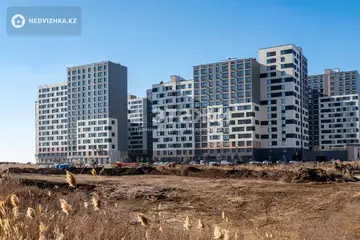 1-комнатная квартира, этаж 3 из 14, 42 м²