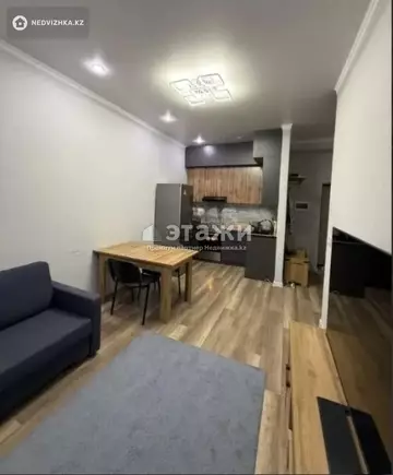 1-комнатная квартира, этаж 9 из 12, 38 м²