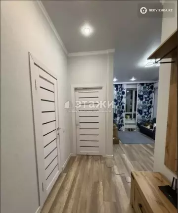 1-комнатная квартира, этаж 9 из 12, 38 м²