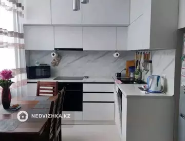 3-комнатная квартира, этаж 2 из 2, 73 м²