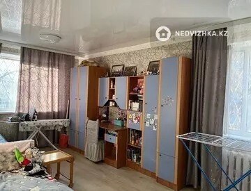 3-комнатная квартира, этаж 1 из 5, 62 м²