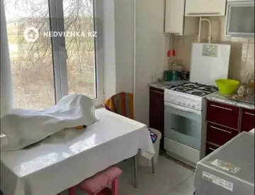 3-комнатная квартира, этаж 2 из 5, 58 м²