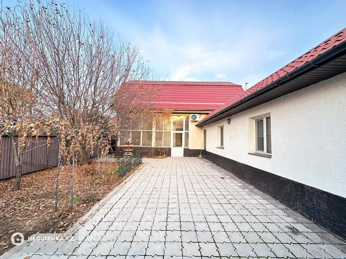 160 м², 5-комнатный дом, 3 соток, 160 м², изображение - 1