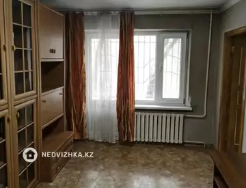 2-комнатная квартира, этаж 2 из 5, 42 м², на длительный срок