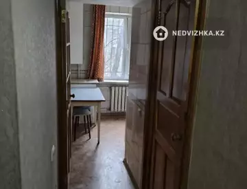 2-комнатная квартира, этаж 2 из 5, 42 м², на длительный срок