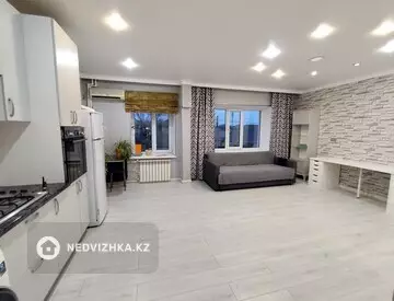 4-комнатная квартира, этаж 2 из 6, 85 м²