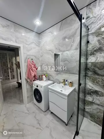 1-комнатная квартира, этаж 2 из 14, 42 м²