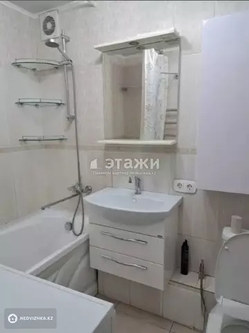 3-комнатная квартира, этаж 2 из 5, 62 м²